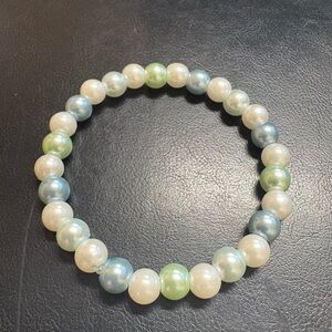 Pearl beaded handmade bracelet